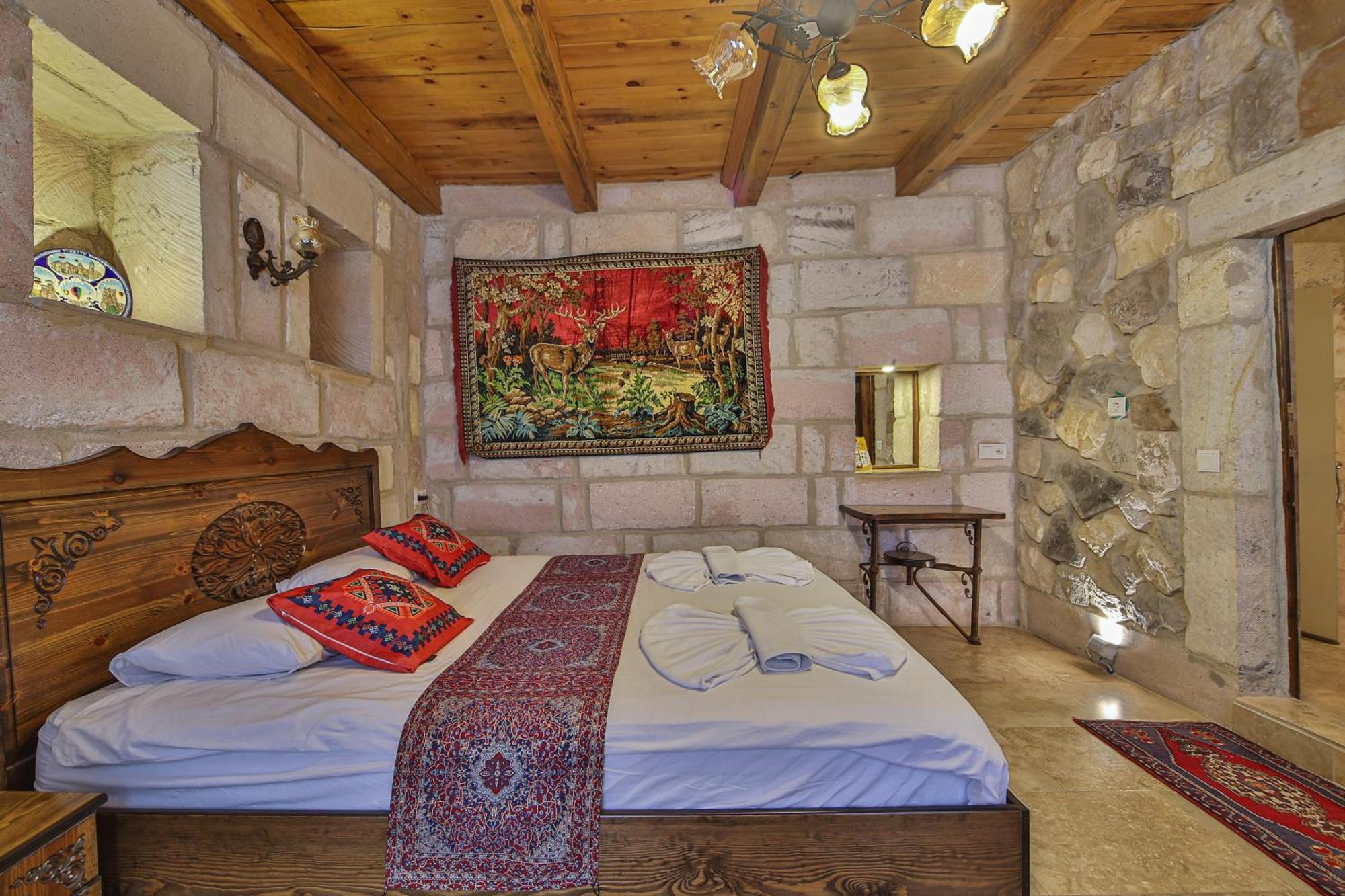 Luwian Stone House Hotell Göreme Exteriör bild