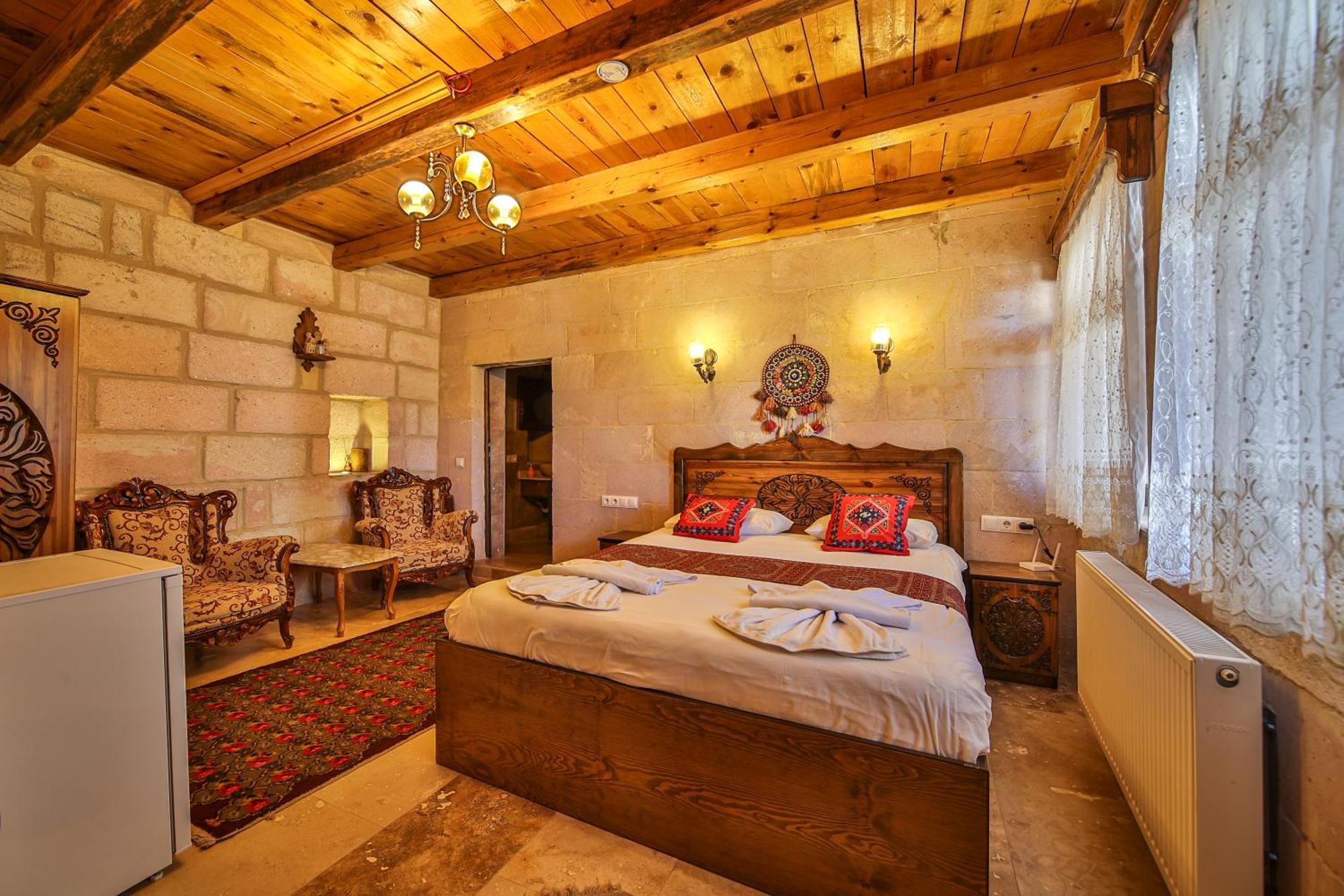 Luwian Stone House Hotell Göreme Exteriör bild