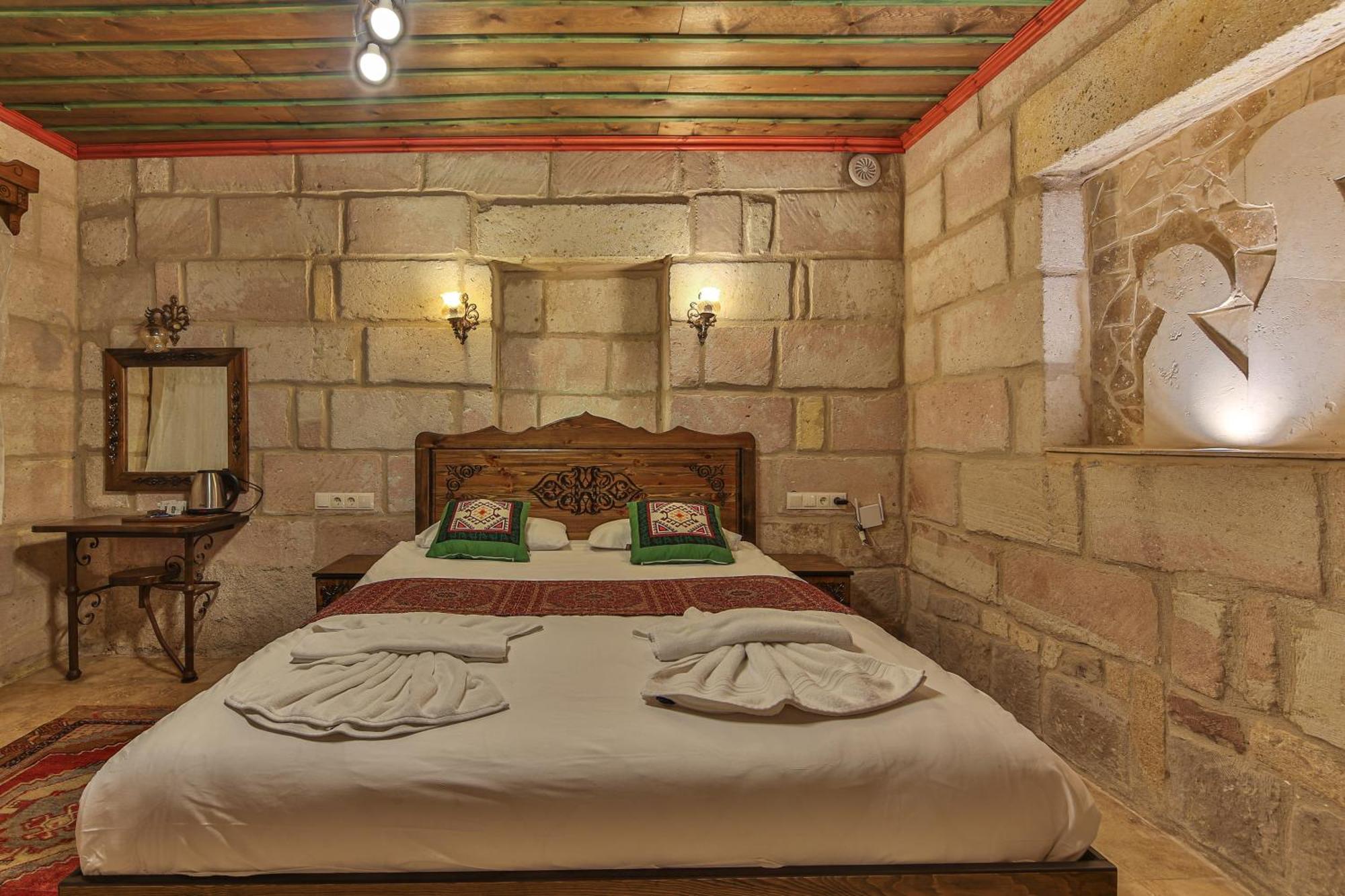 Luwian Stone House Hotell Göreme Exteriör bild