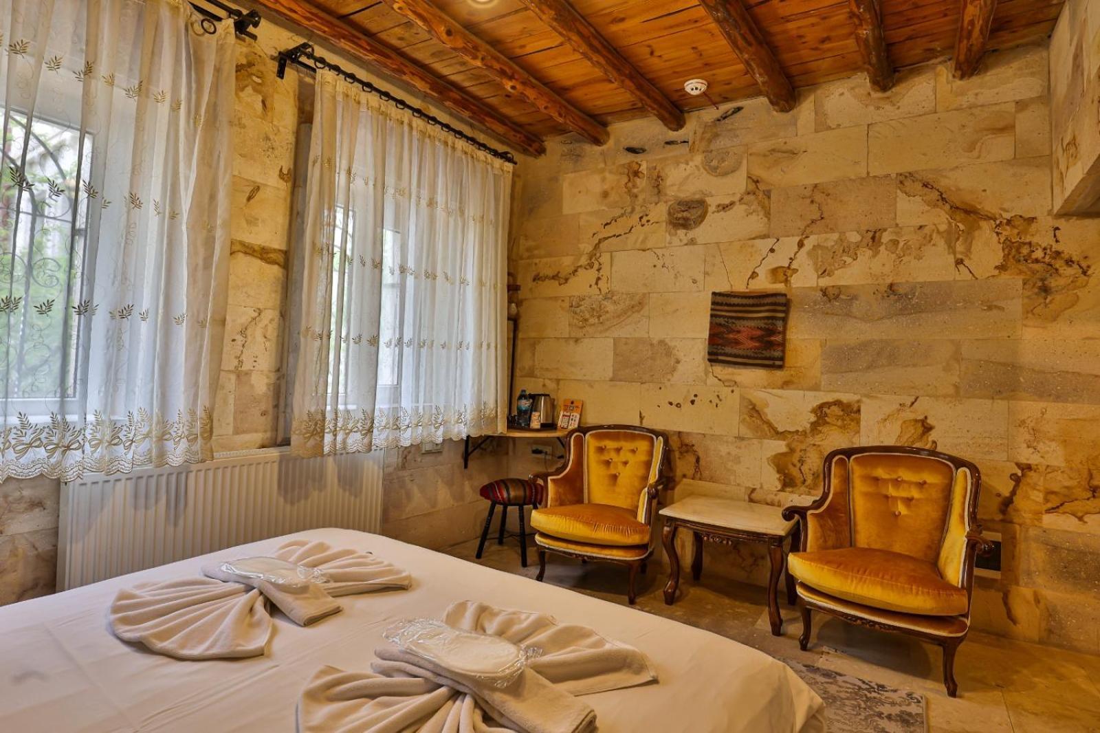 Luwian Stone House Hotell Göreme Exteriör bild